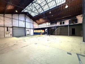 Bâtiment indépendant à louer Paris 13