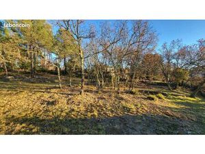 Terrain 1 561 m² Les Assions