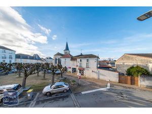 Appartement à vendre 3 pièces 81 m² - Jaunay-Marigny (86) - 157 500€