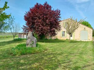 Maison en pierre proche de Branne