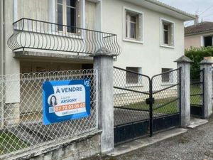 Vente Maison à Chalais (16210) : à vendre / 73m² Chalais