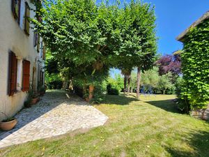 Maison à vendre POURSIUGUES BOUCOUE 6 pièce(s) 188m2 256 000€