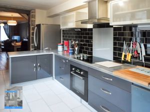 Maison à vendre SAINT PIERRE D'ENTREMONT 5 pièce(s) 139m2 128 400€