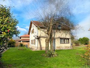 Maison de village divisée en 2 logements avec dépendance