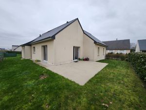 Pavillon de plain pied libre  4 chambres garage  terrain