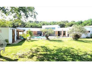 Nous sommes ouverts à compter du 25/07/26. Bienvenue à la Villa Contemporaine avec piscine