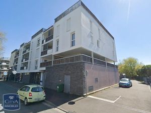 Parking à louer - Bruges (33) - 75€