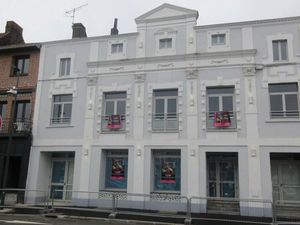 à louer Fonds de commerce 300 m² – 2 500 € |Hénin-Beaumont
