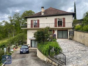 Maison à vendre 10 pièces 311 m² - Turenne (19) - 266 000€