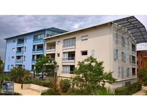 Parking à louer - Port-Saint-Louis-du-Rhône (13) - 60€