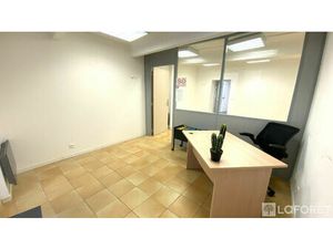 Location Local commercial / Bureau - 52 m² - Le Luc-en-Provence