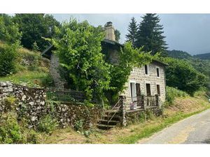 Maison Mézilhac m² T-4 à vendre  87 000 €