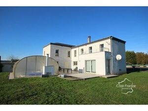 Maison de luxe en vente à Rancennes  France