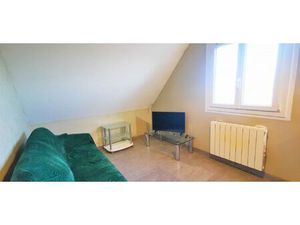 COUR-CHEVERNY - T2 de 25 m²