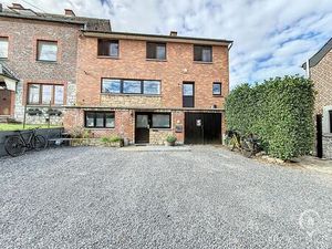 SOUS OPTION !!! Belle maison située à Erpent