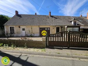 Vente maison 8 pièces 35 m² à Nérondes (18350)  65 000 €