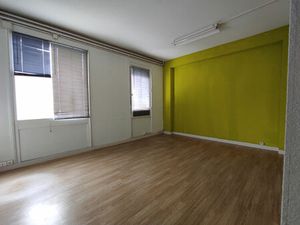 Location bureau 22 m² à Artigues-près-Bordeaux (33370)