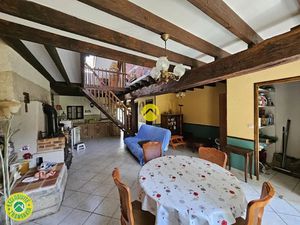 Vente maison 14 pièces 150 m² à Nérondes (18350)  110 000 €