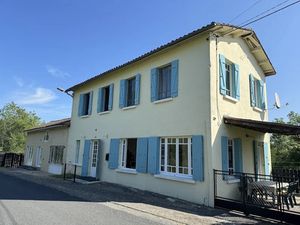 Vente maison 10 pièces 180 m² à Cercoux (17270)  115 500 €