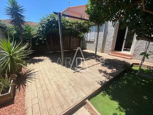 Vente villa 4 pièces 105 m² à Montescot (66200)  245 000 €