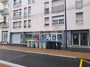 Vente commerce 135 m² Nantes (44000)
