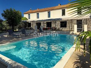 Vente maison 7 pièces 157.48 m² à Montfaucon (30150)  460 000 €