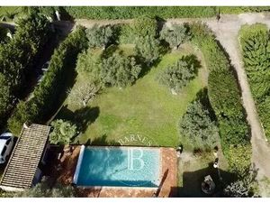 Terrain à vendre 8 Pièces 1872 m2 Saint-Tropez - 2 340 000 €