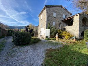 Vente maison 6 pièces 155 m² à Les Vans (07140)  650 000 €