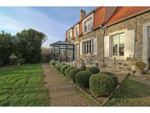 Vente ferme 8 pièces 201 m² à Wimille (62126)  880 000 €