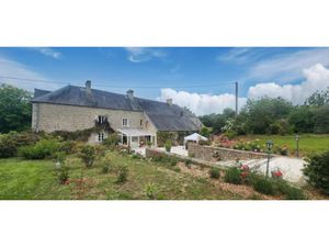 Vente maison 13 pièces 313 m² à Vesly (50430)  998 130 €