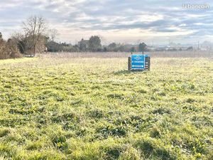 Terrain 1 172 m² La Croix Comtesse