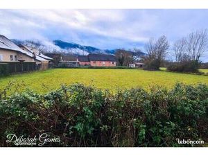 Terrain 1 892 m² Buziet