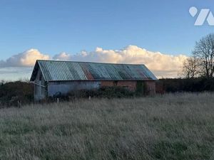 Vente terrain 66140 m² à Saint-Germain-d'Aunay (61470)  84 200 €