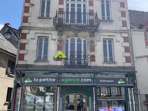 Vente immeuble 250 m² à Aubusson (23200)  100 000 €