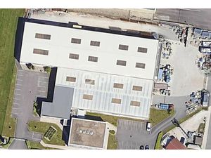 LOCAL D'ACTIVITE A VENDRE