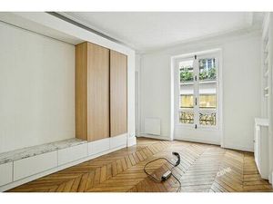 Location bureau PARIS 1er (75001) 169 m²