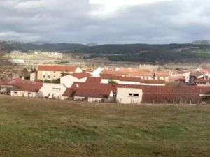 Vente terrain 446 m² à Saint-Germain-Laprade (43700)  47 630 €