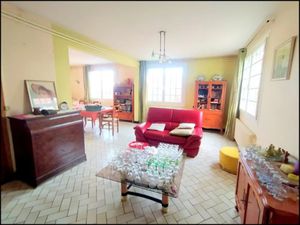 Vente maison 6 pièces 144 m² à Ennezat (63720)  179 900 €