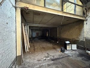 Local industriel à vendre 480 m² - Lille (59) - 289 000€
