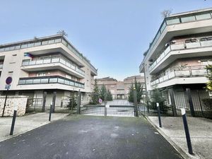 Parking Mennecy à vendre