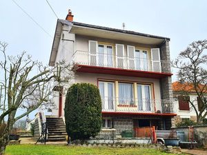 Vente maison 4 pièces 107 m² à Yzeure (03400)  132 500 €