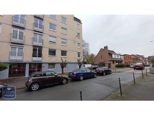 Local commercial à louer 66 m² - La Madeleine (59) - 932€
