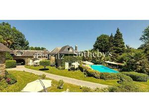 Maison avec piscine et jardin Haut-de-Bosdarros (64)