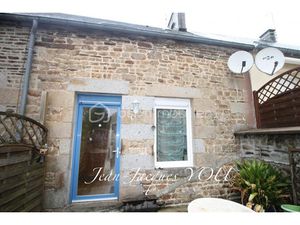 Vente maison 3 pièces 71 m² à Saint-Pois (50670)  106 800 €