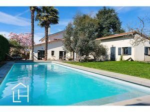 Vente maison 11 pièces 210 m² à Ecully (69130)  1 130 000 €