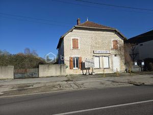 Immeuble mixte de 162 m² à Donnemarie-Dontilly