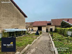 Maison 10 pièces 240 m²