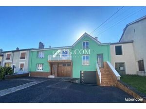 Maison 8 pièces 230 m²