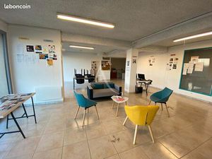 Local commercial 186 m² SEGRE EN ANJOU BLEU