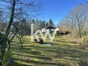 VENTE d'un terrain de 1 468 m² à EYJEAUX